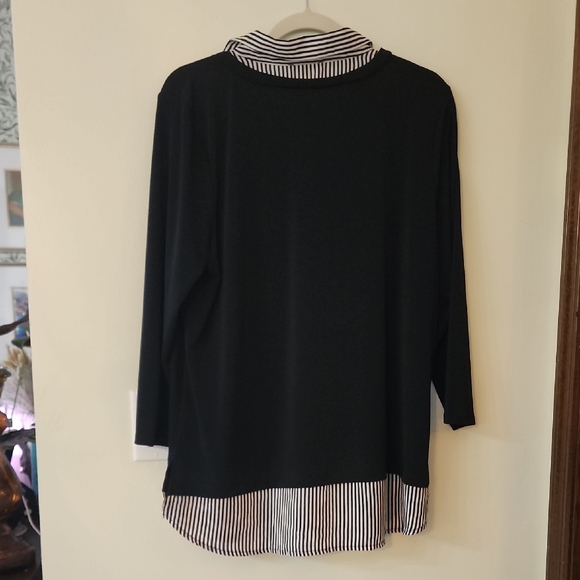 Adrianna Papell Black Notched Collar Faux Blouse Under Light Sweater - Picture 5 of 5